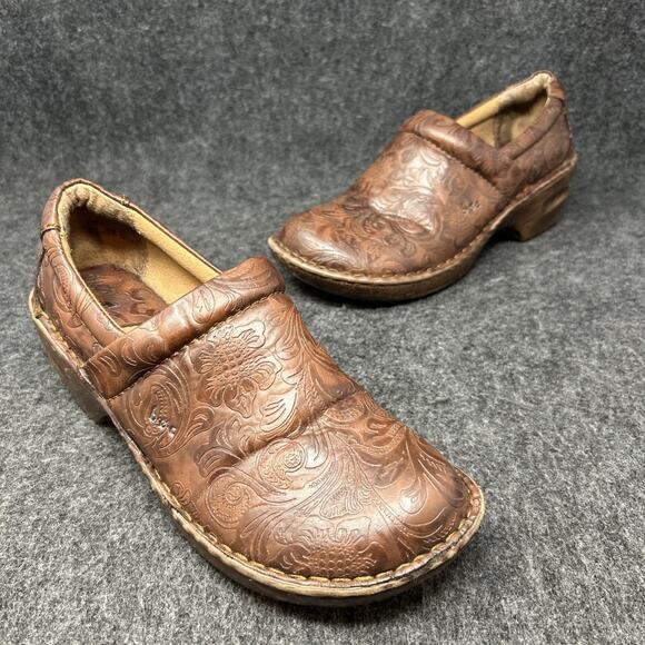 BOC Embossed Clogs Women's 9.5 Brown Comfort Slip On - Picture 1 of 16